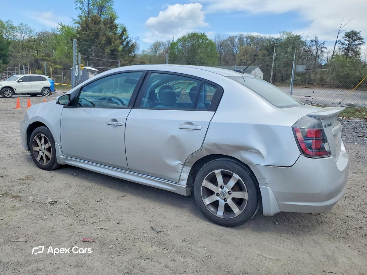 Nissan Sentra 2012