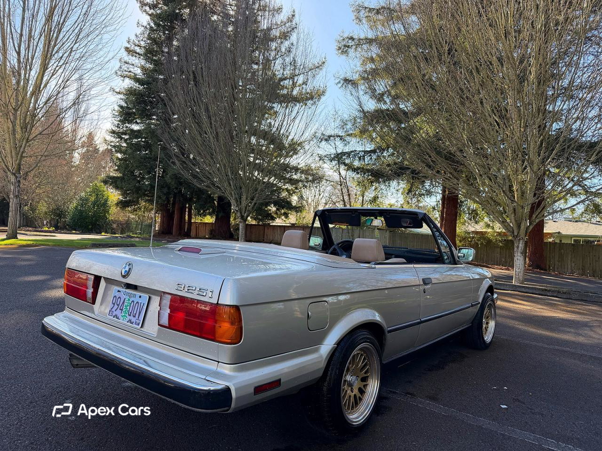 BMW Series 3 1989