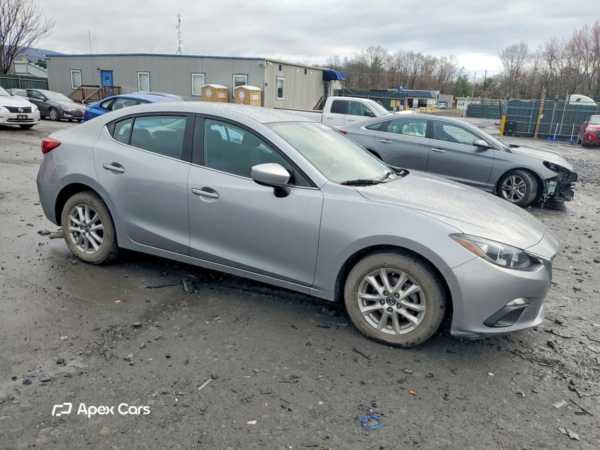 Mazda 3 2016