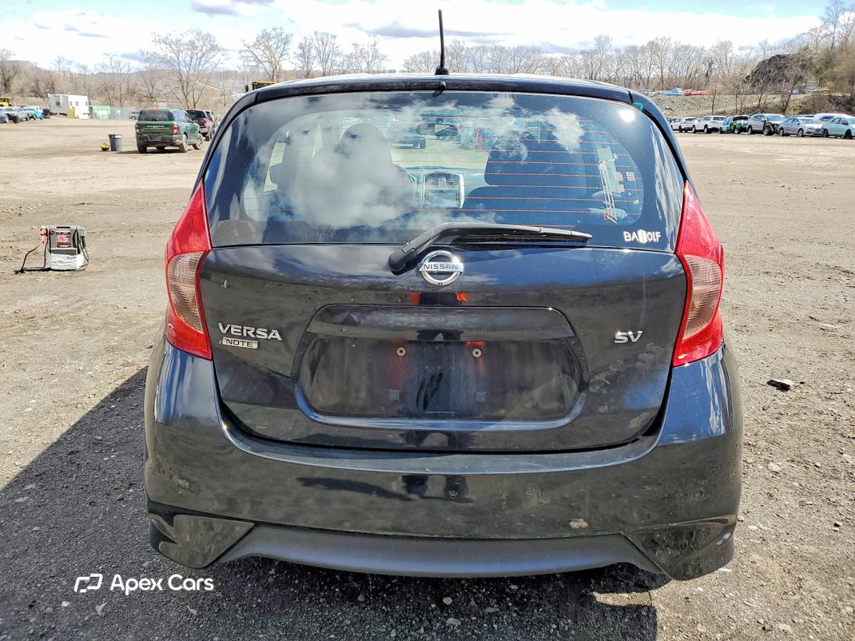 Nissan Versa 2019