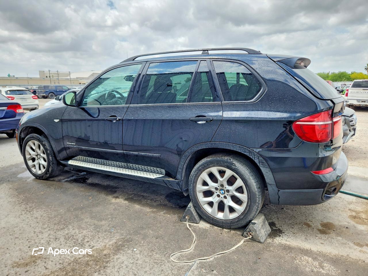 BMW X5 2011