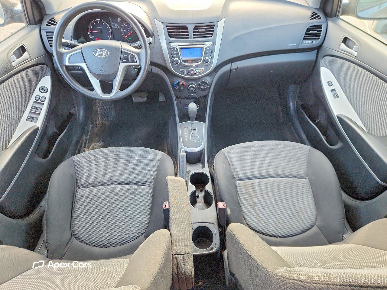 Hyundai Accent 2013