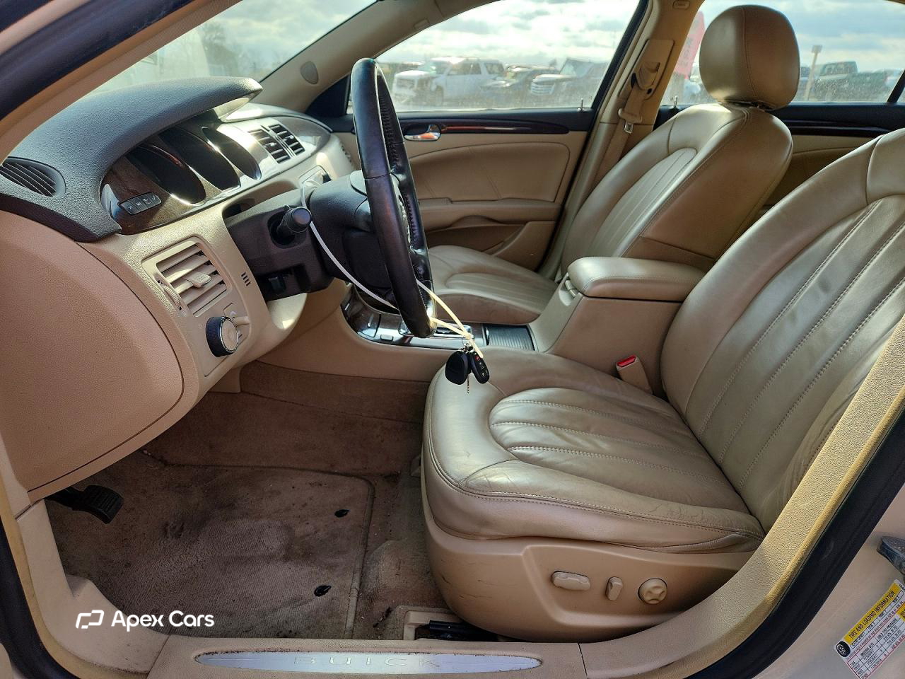 Buick Lucerne 2011