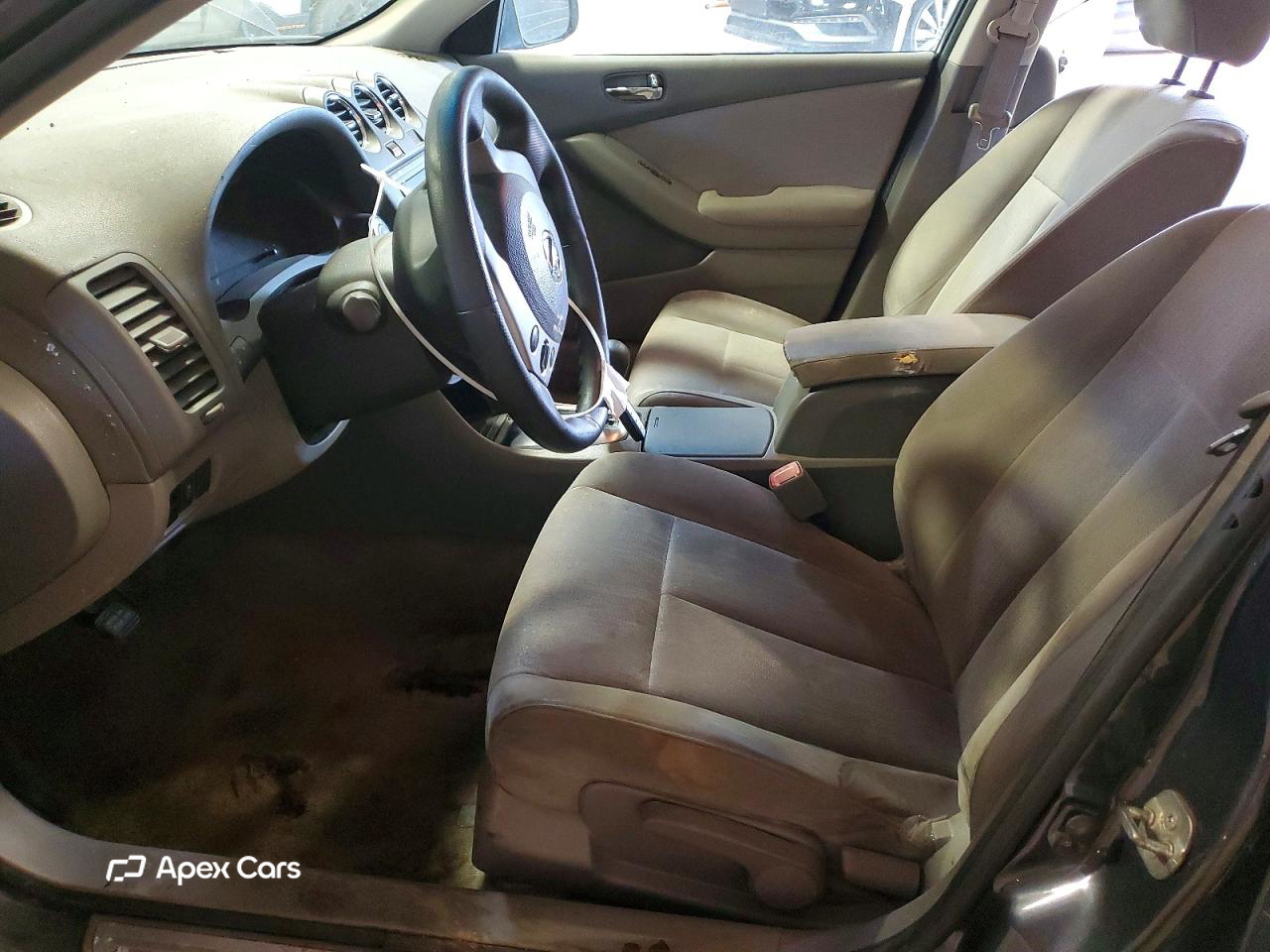 Nissan Altima 2011