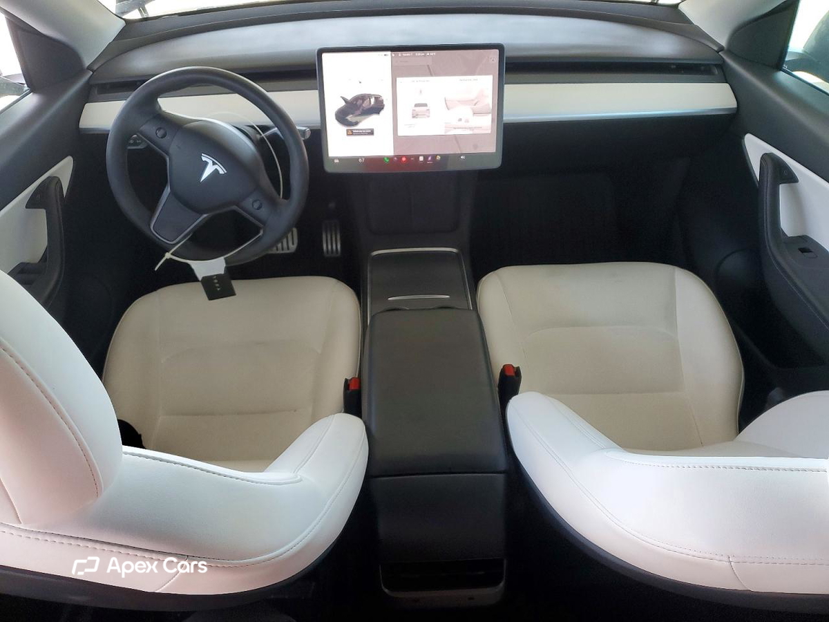 Tesla Model Y 2022