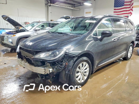 Chrysler Pacifica 2019 - Zdjęcie 1 z 15