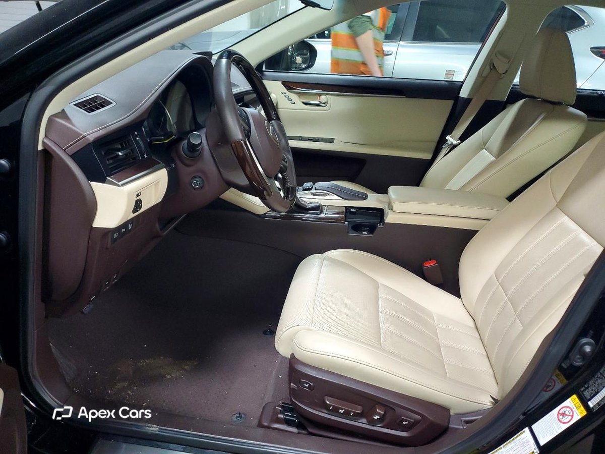 Lexus ES 2017