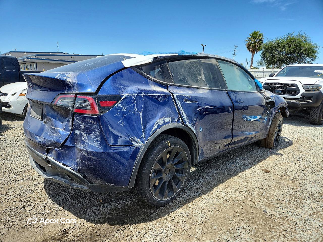 Tesla Model Y 2023