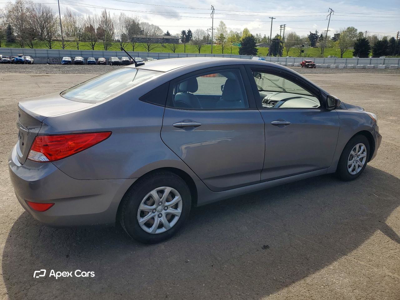 Hyundai Accent 2014