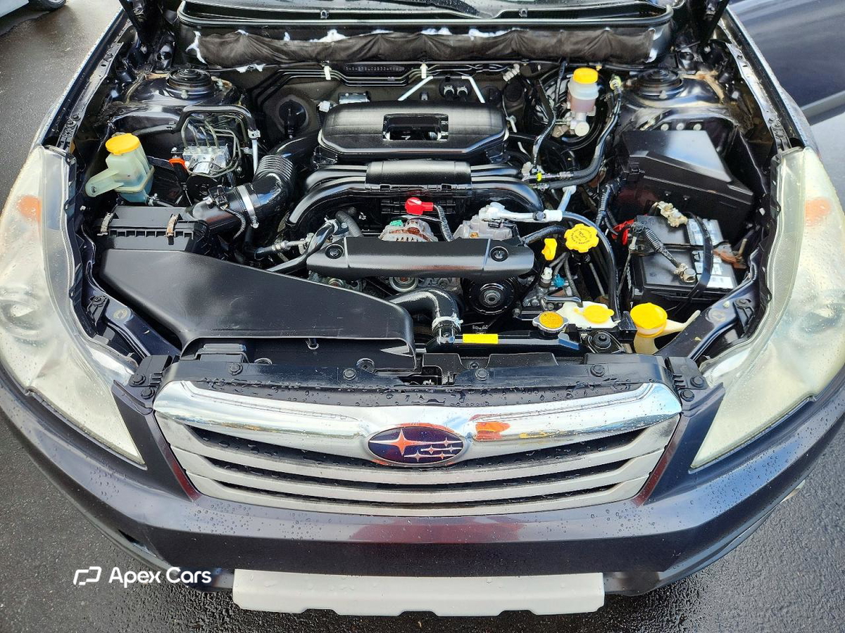 Subaru Outback 2011