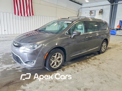 Chrysler Pacifica 2018 - Image 1 of 5