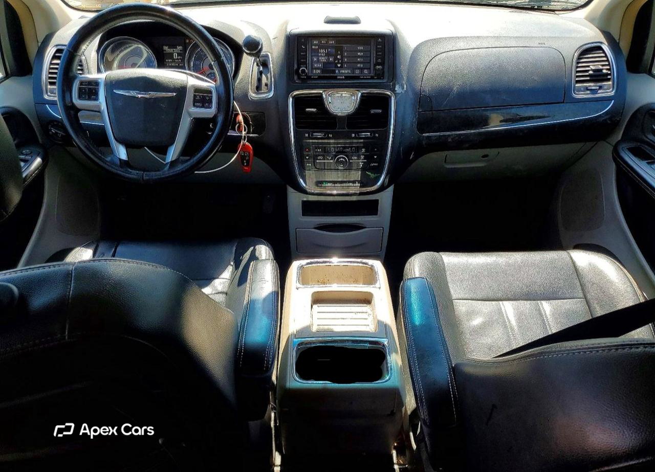 Chrysler Voyager 2013