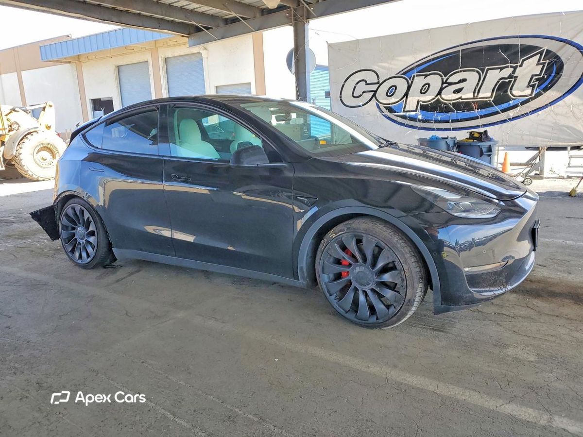Tesla Model Y 2022