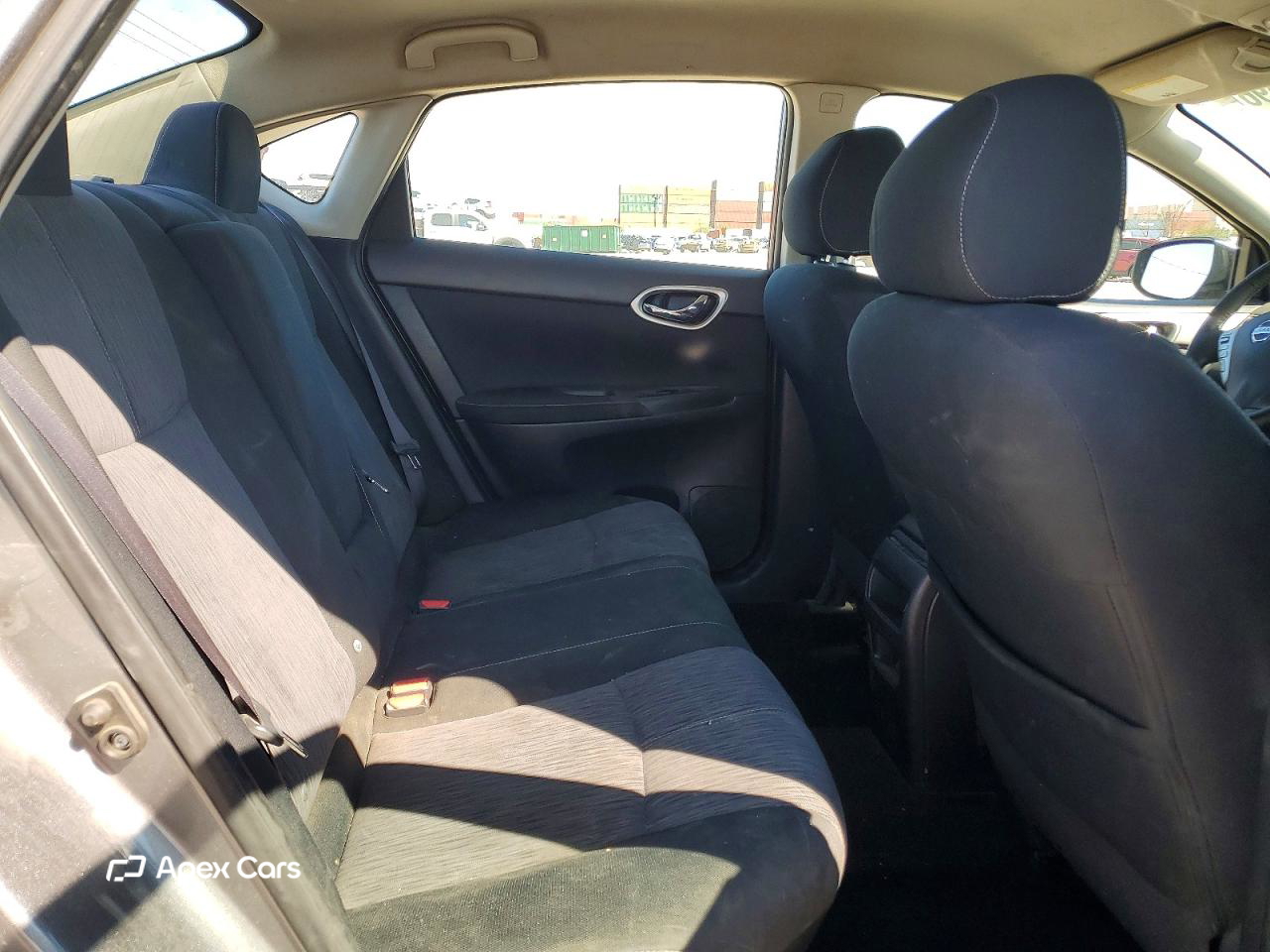 Nissan Sentra 2015