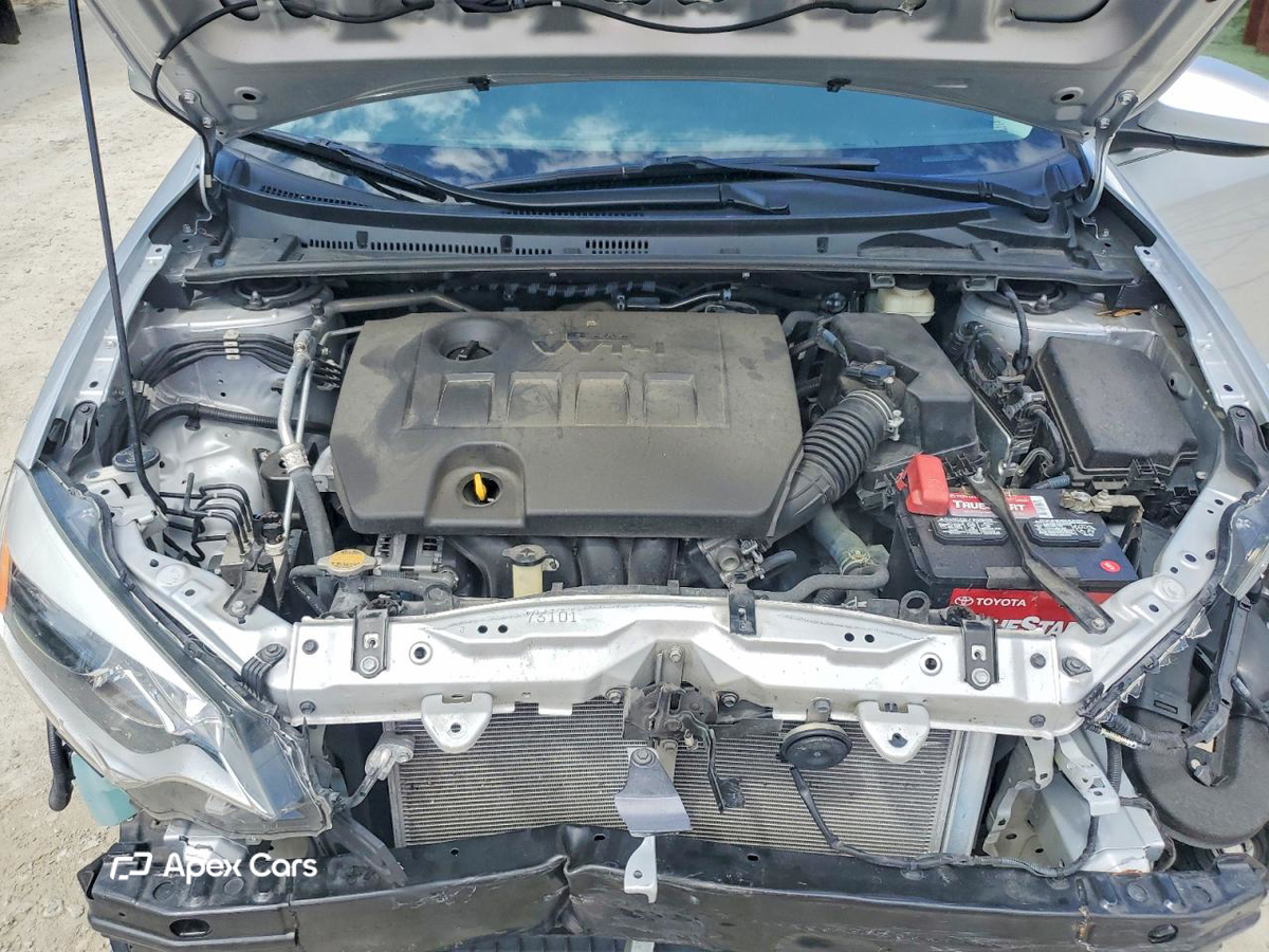Toyota Corolla 2015