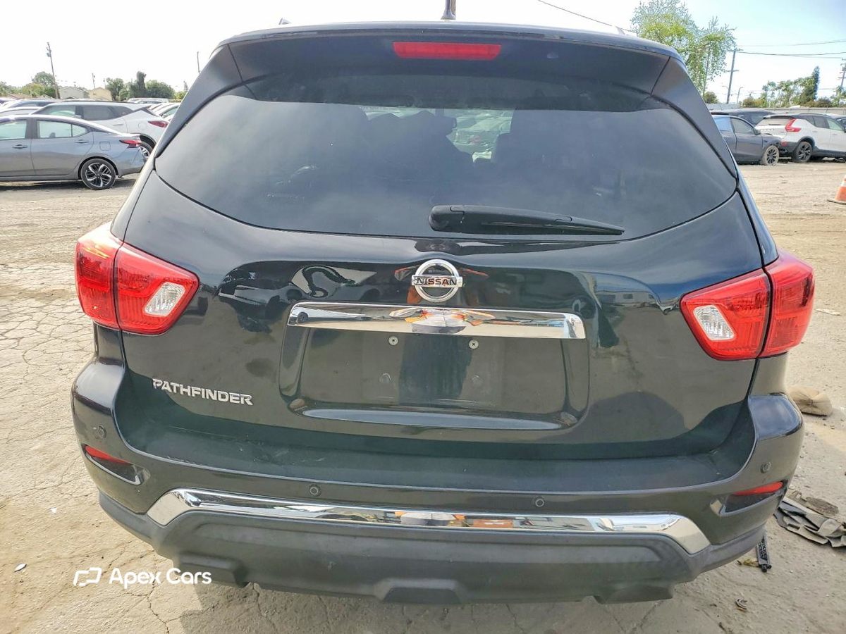 Nissan Pathfinder 2017