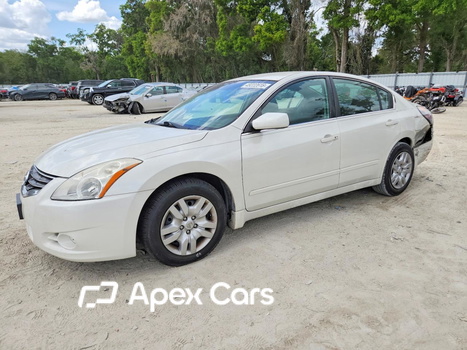 Nissan Altima 2010 - Image 1 of 12