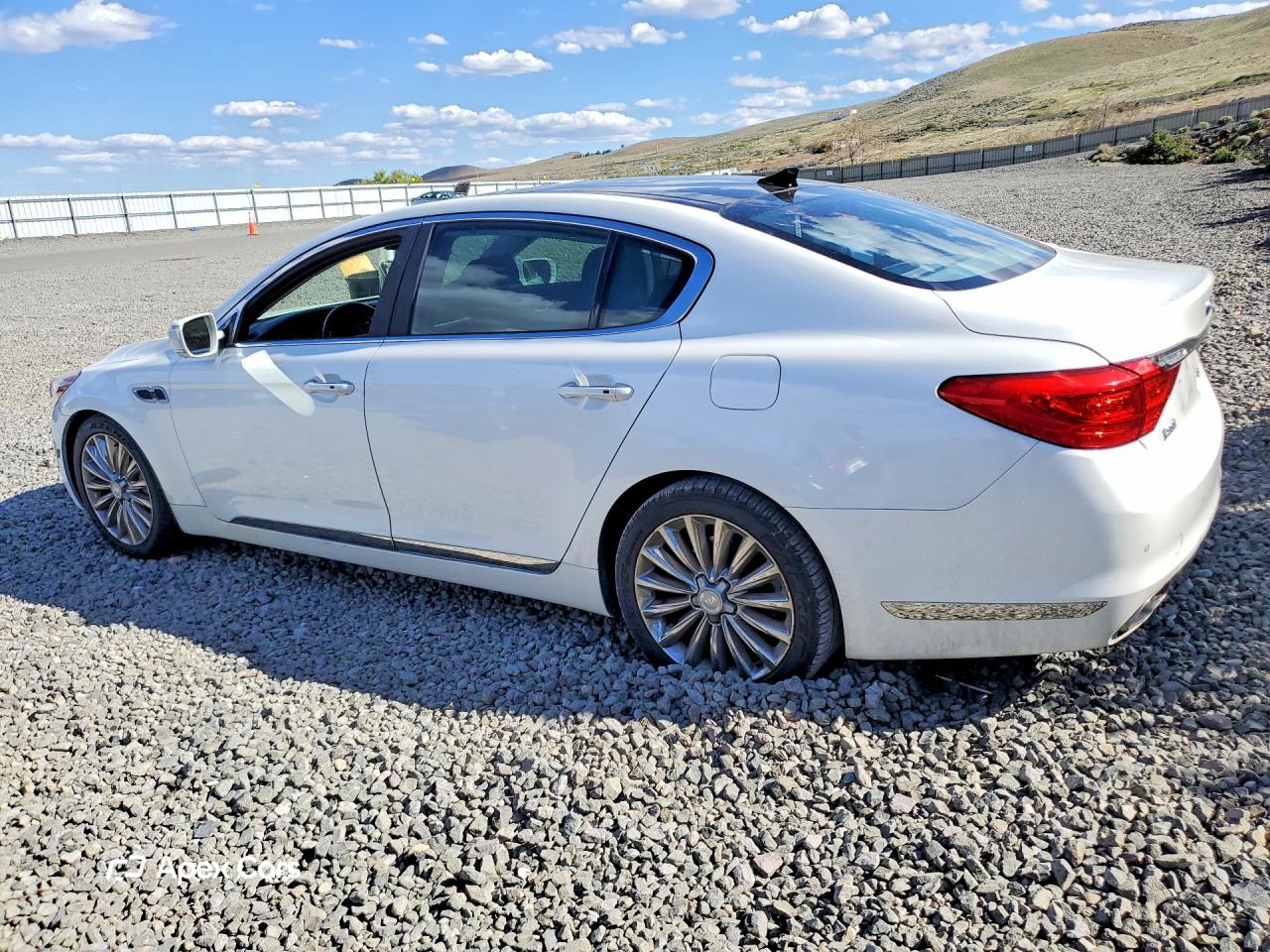 Kia K900 2015