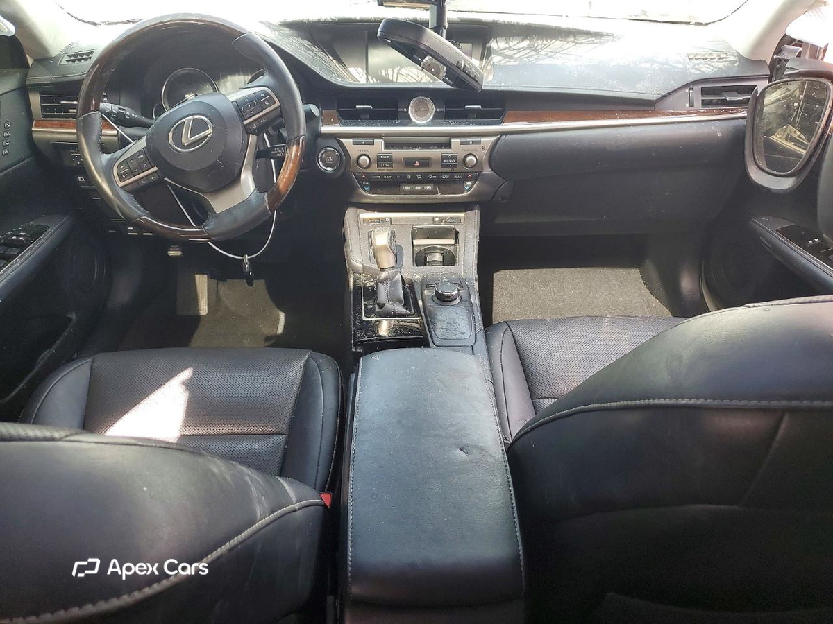 Lexus ES 2017