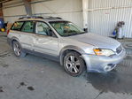Subaru Outback 2006