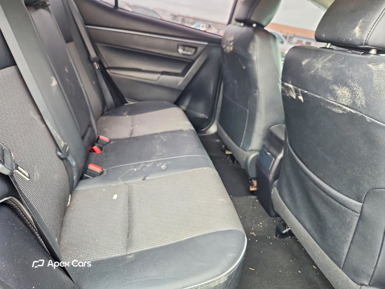 Toyota Corolla 2015