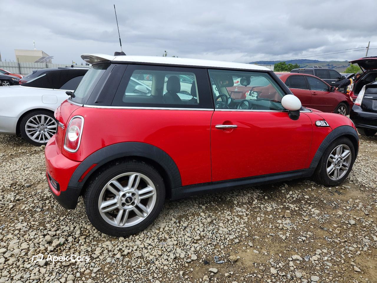MINI Cooper 2011