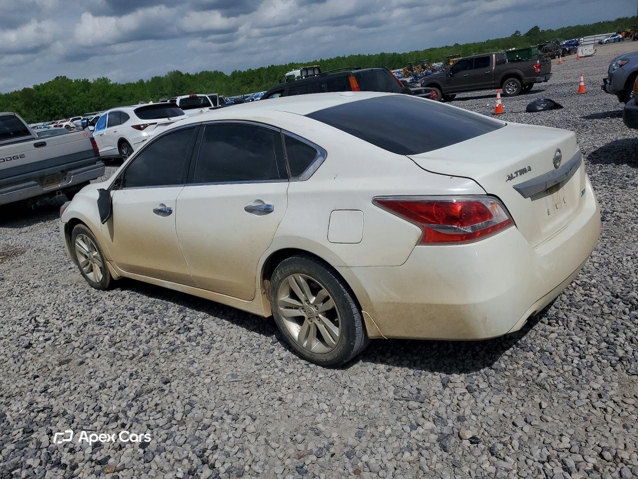 Nissan Altima 2014