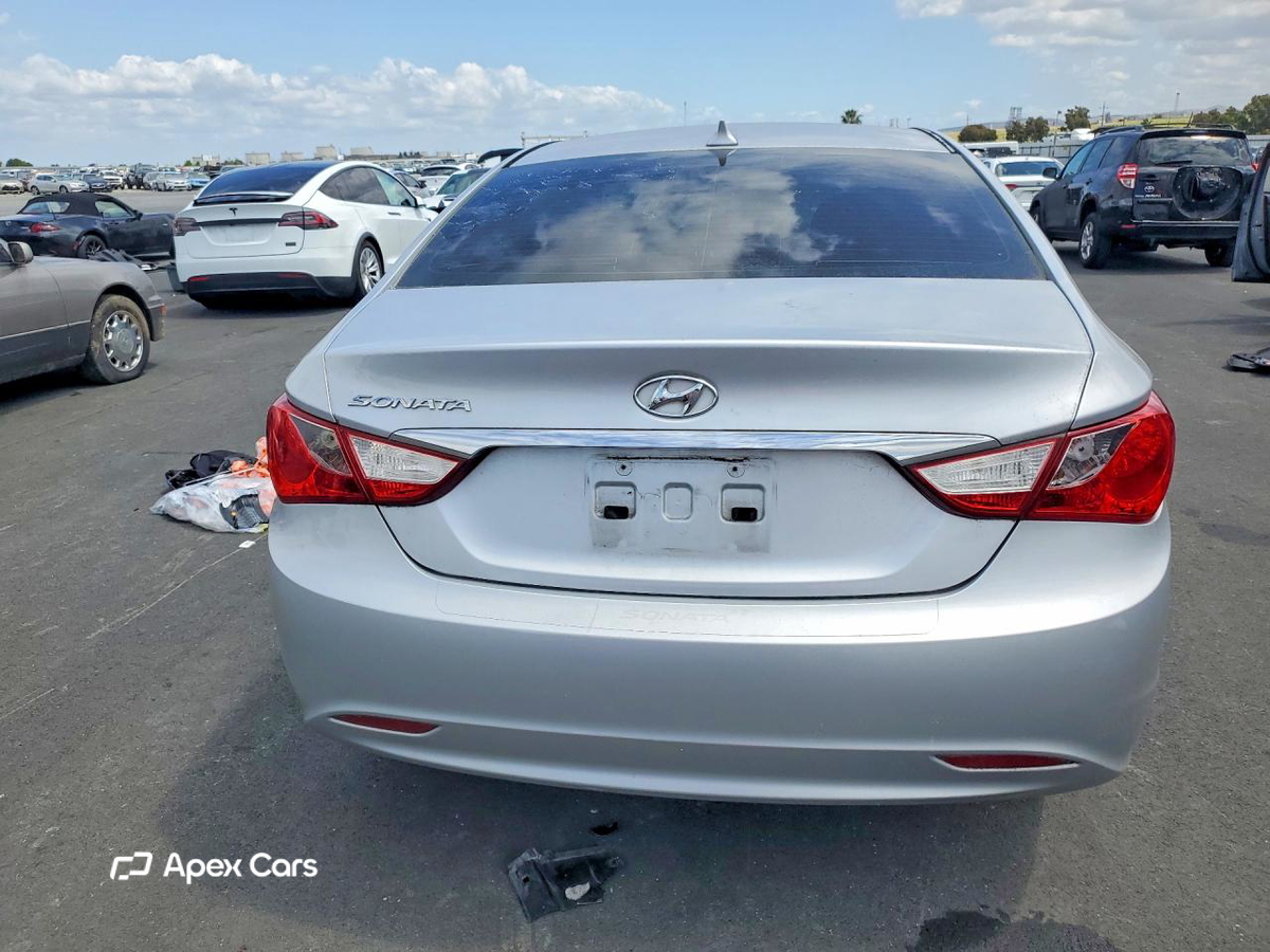 Hyundai Sonata 2013