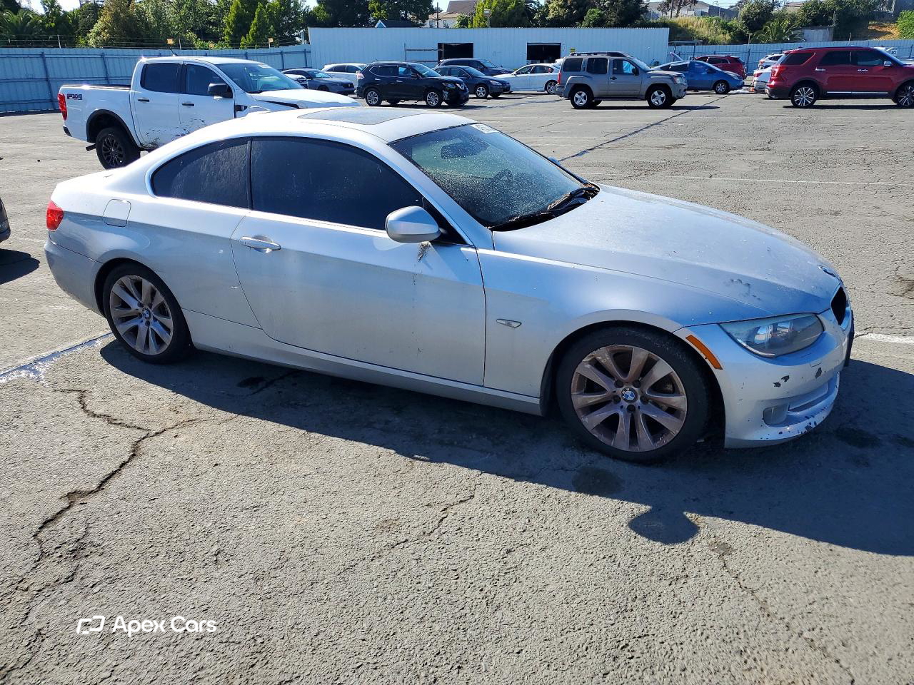 BMW Series 3 2012
