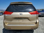 Toyota Sienna 2011