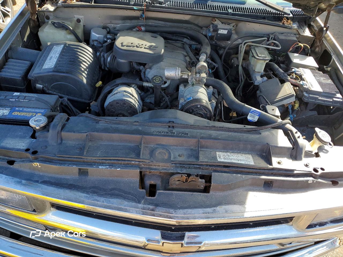 Chevrolet Suburban 1999