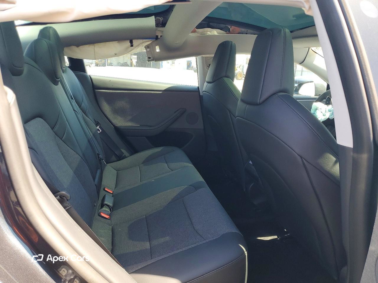 Tesla Model 3 2025
