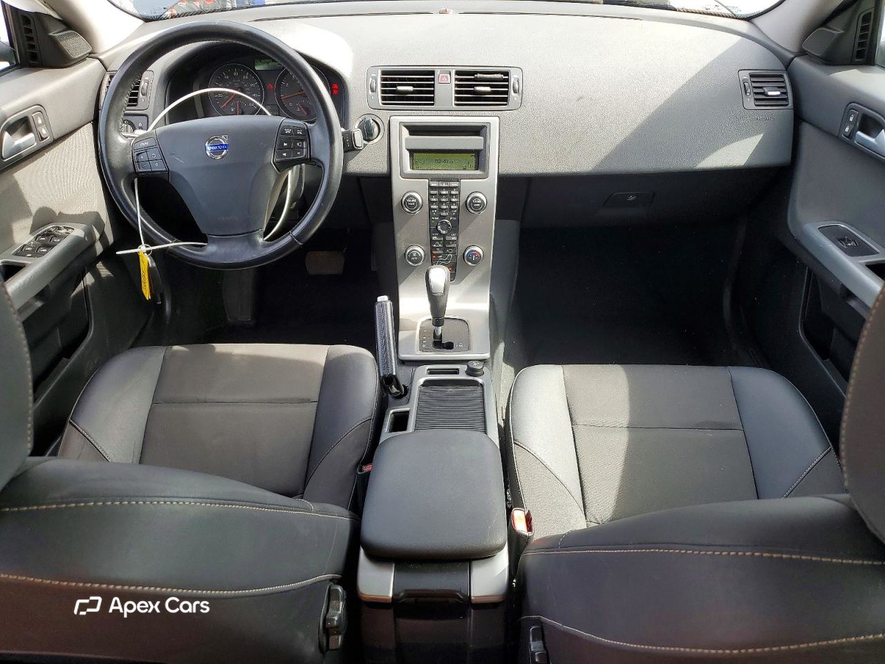 Volvo S40 2010