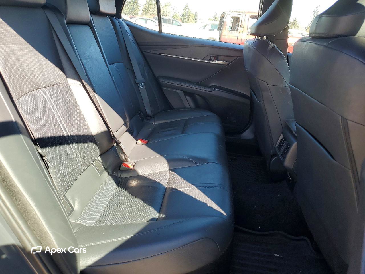 Toyota Camry 2025