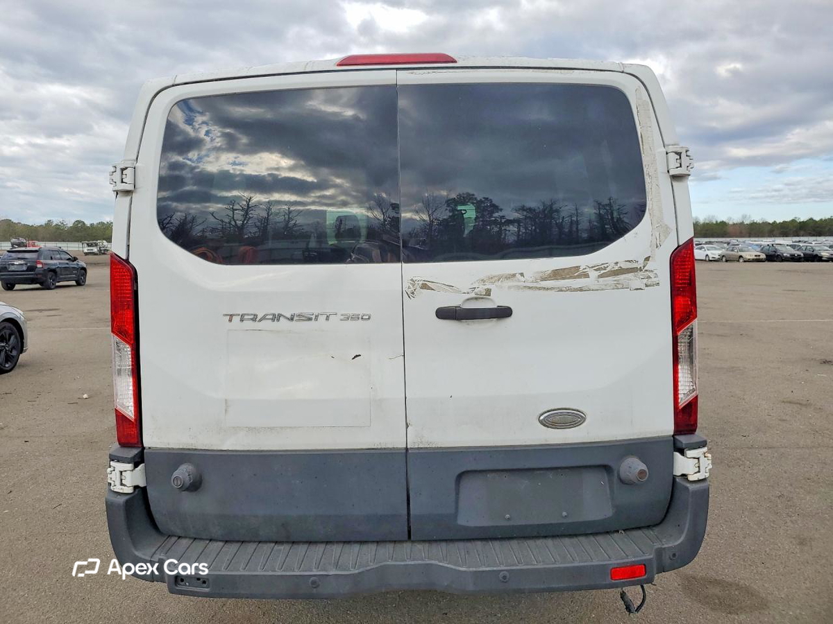 Ford Transit 2015