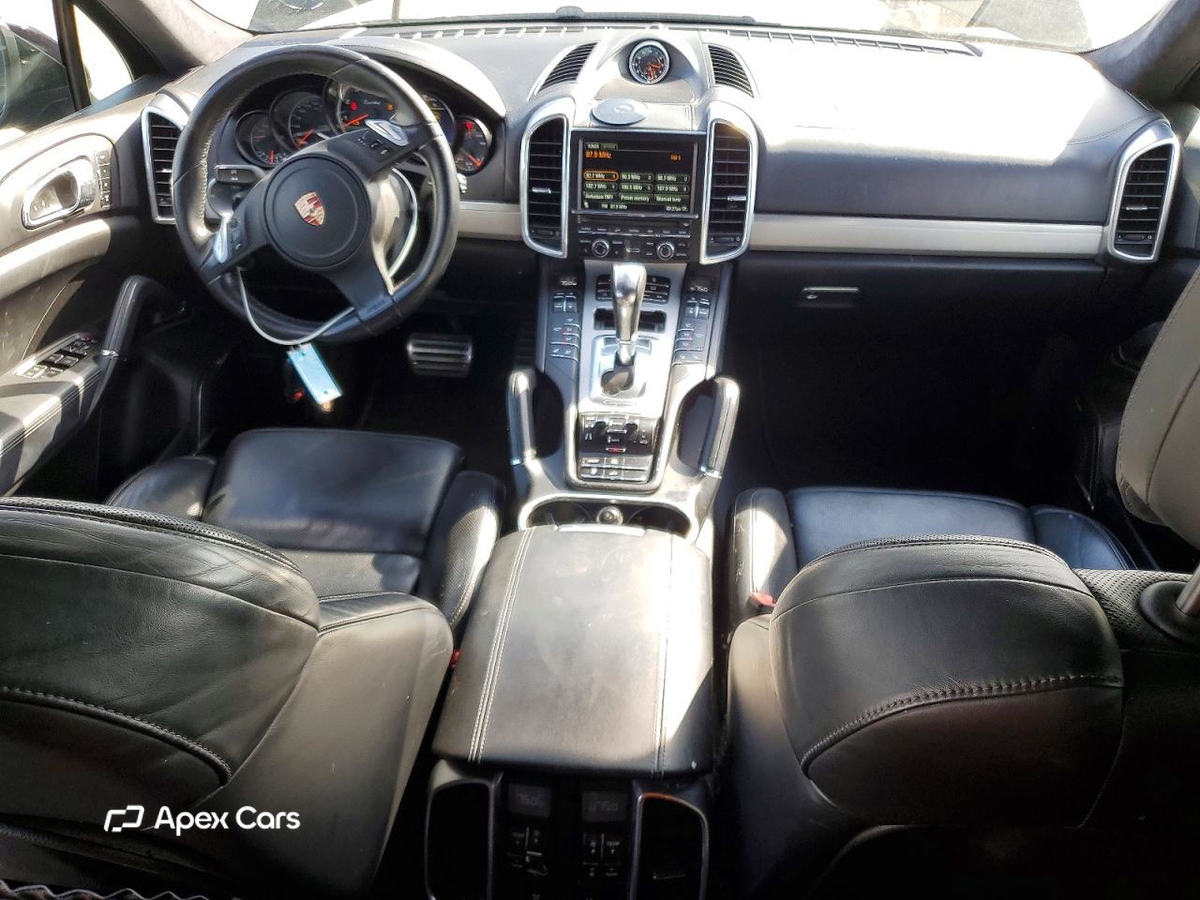Porsche Cayenne 2013