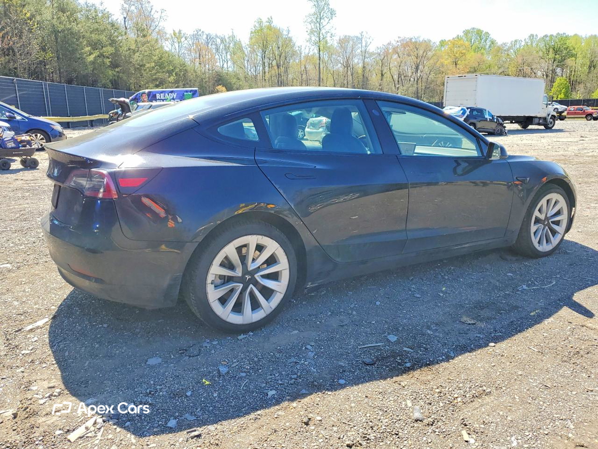 Tesla Model 3 2022
