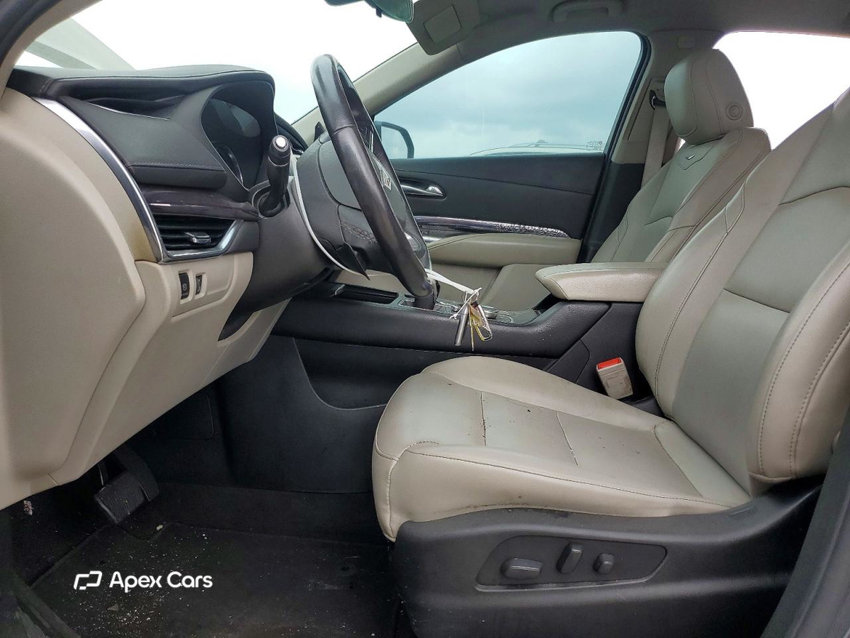 Cadillac XT4 2021