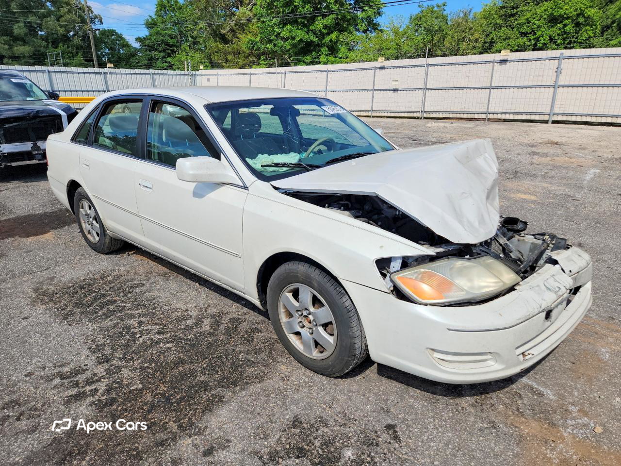Toyota Avalon 2001