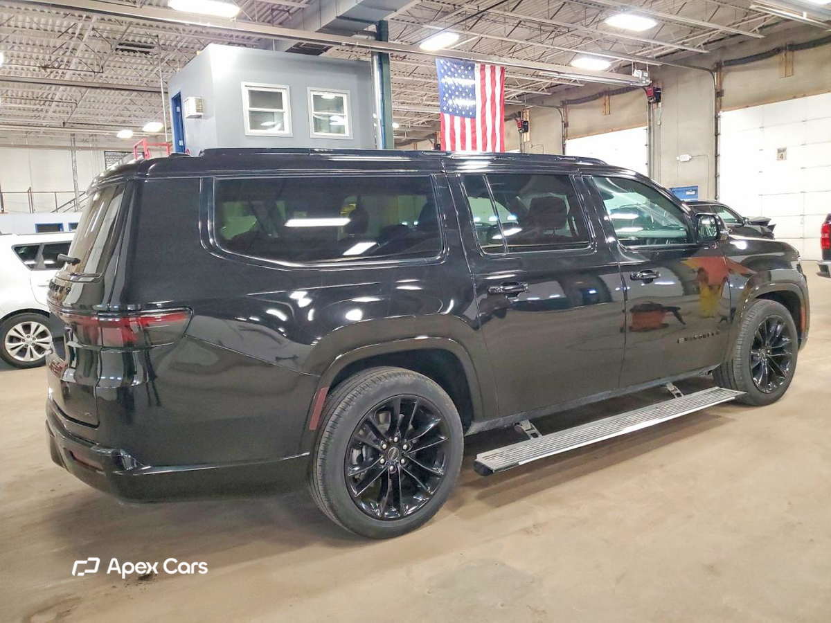 Jeep Grand Wagoneer 2023