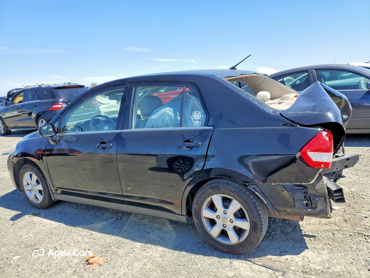 Nissan Versa 2008