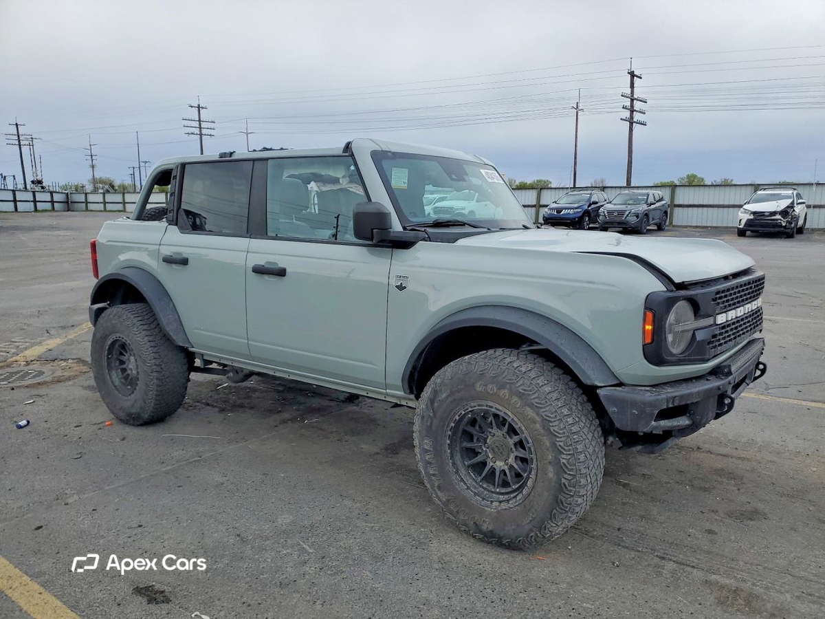 Ford Bronco 2023
