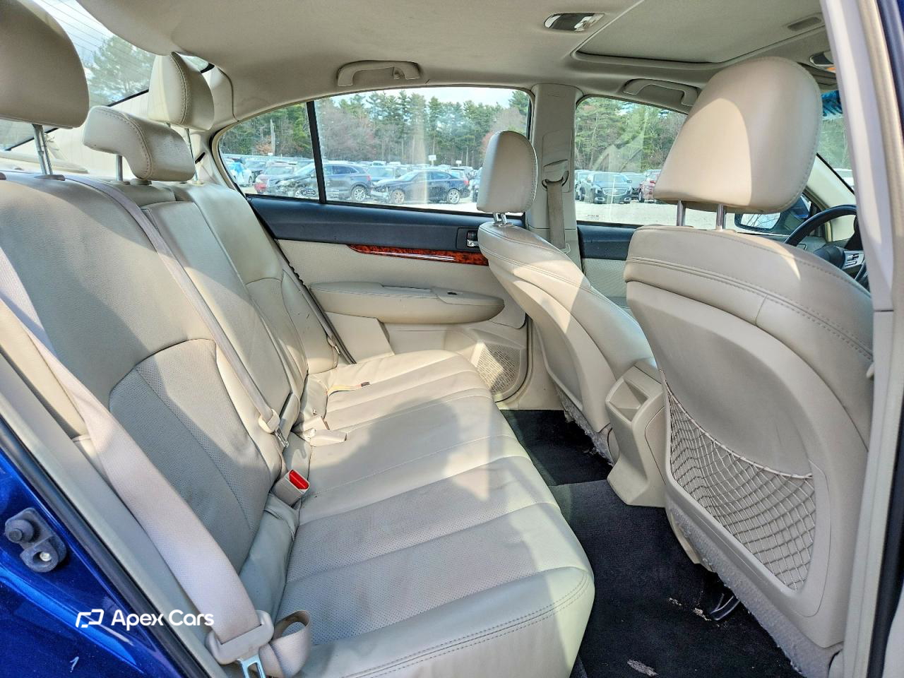 Subaru Legacy 2011