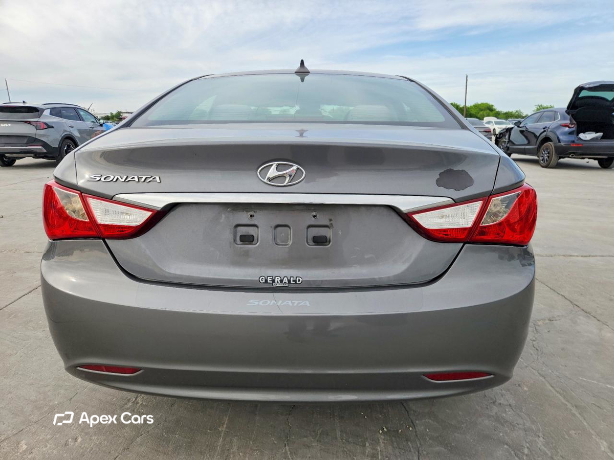 Hyundai Sonata 2012