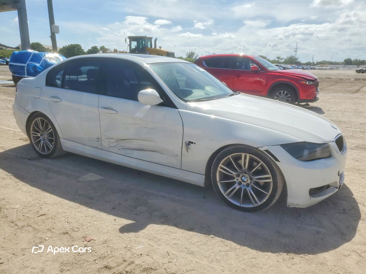 BMW Series 3 2011