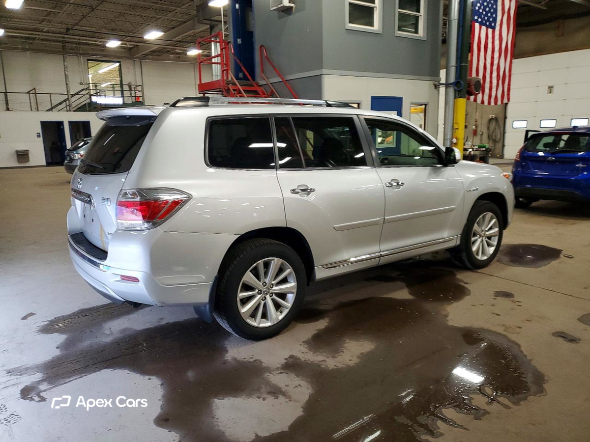 Toyota Highlander 2013