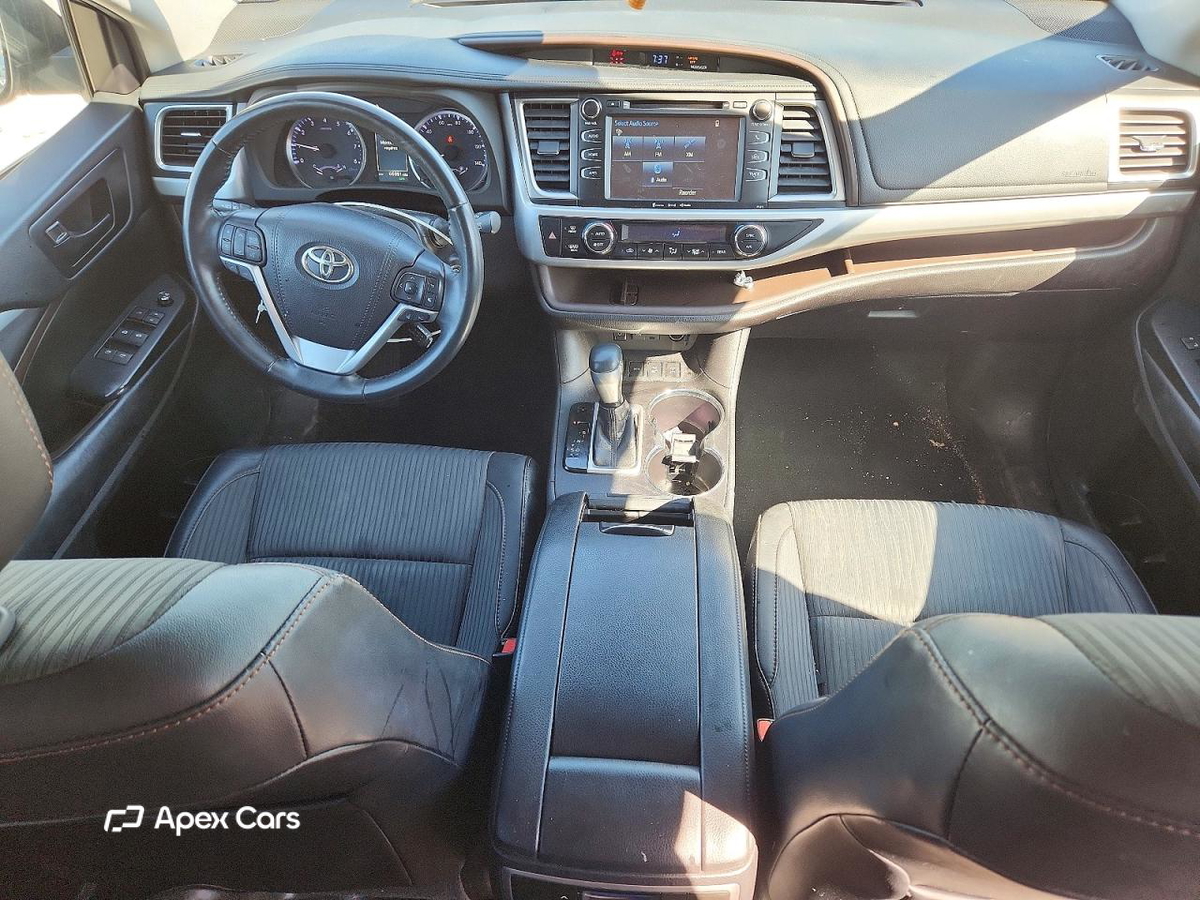 Toyota Highlander 2019
