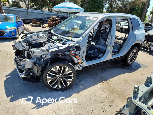 Volvo XC90 2025 - Image 1 of 13