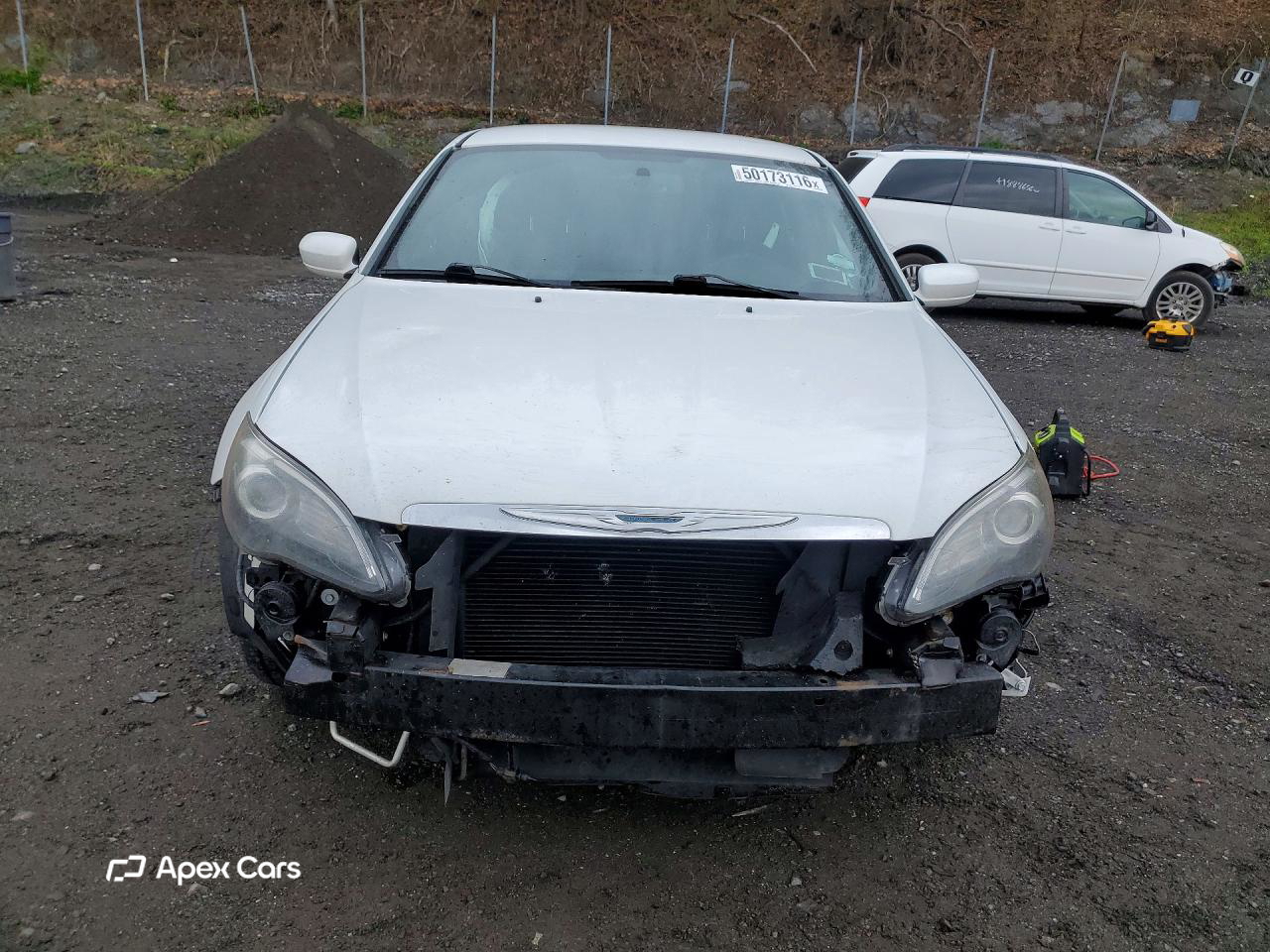 Chrysler 200 2013