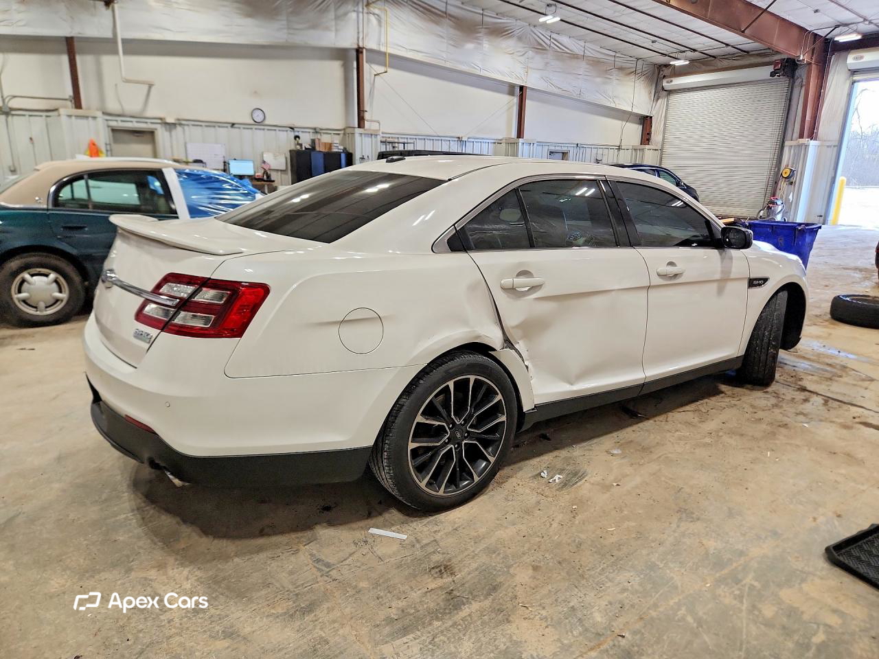 Ford Taurus 2018